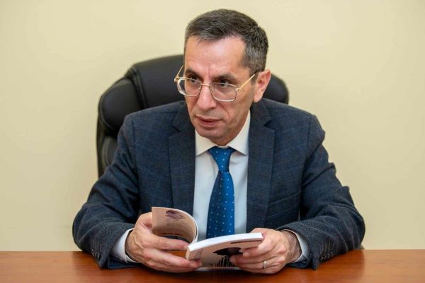 Komitə sədri Baş redaktoru təbrik edib