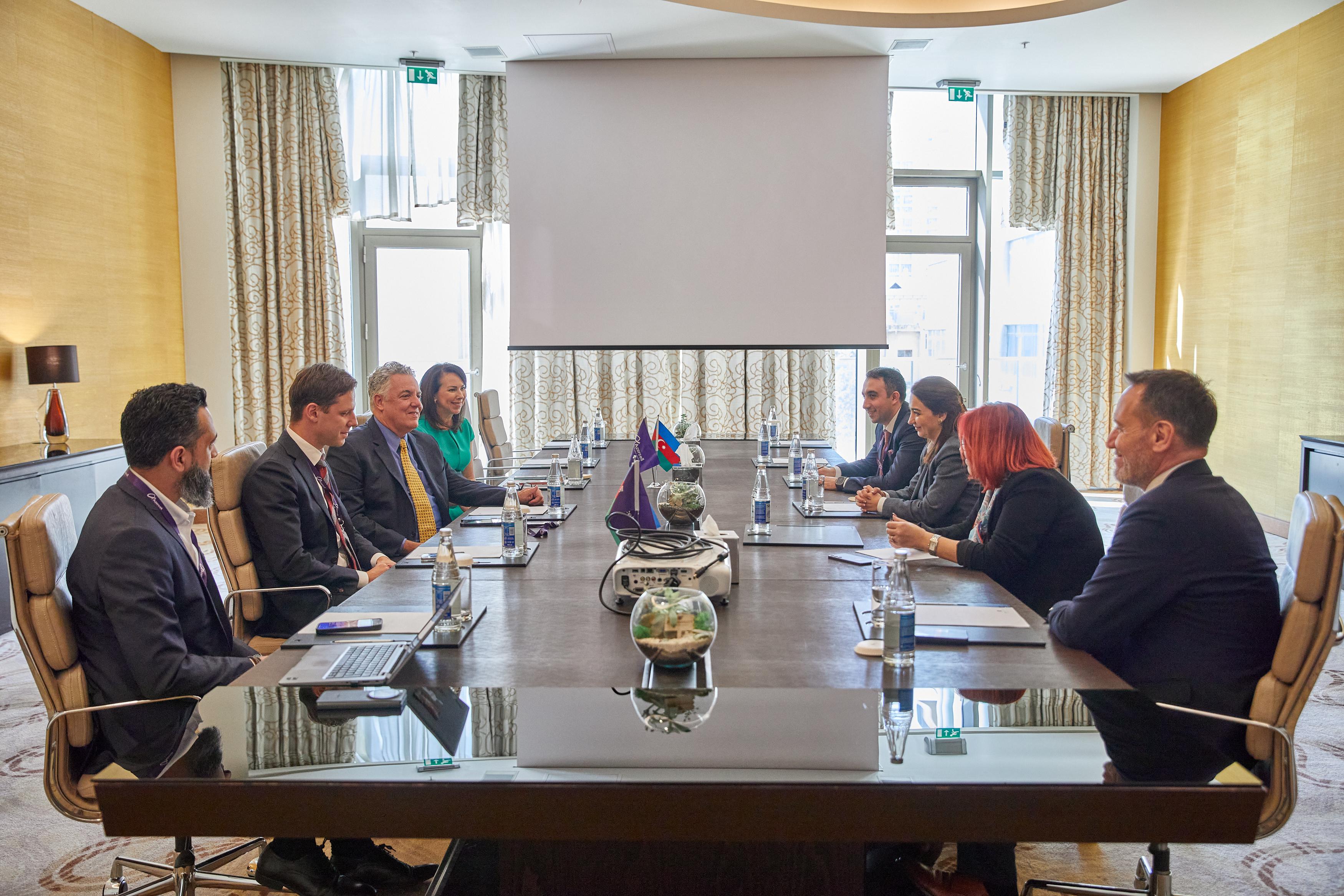 Azercell və GSMA strateji tərəfdaşlıqlarının prioritet istiqamətləri haqqında danışdılar - VİDEO, FOTO