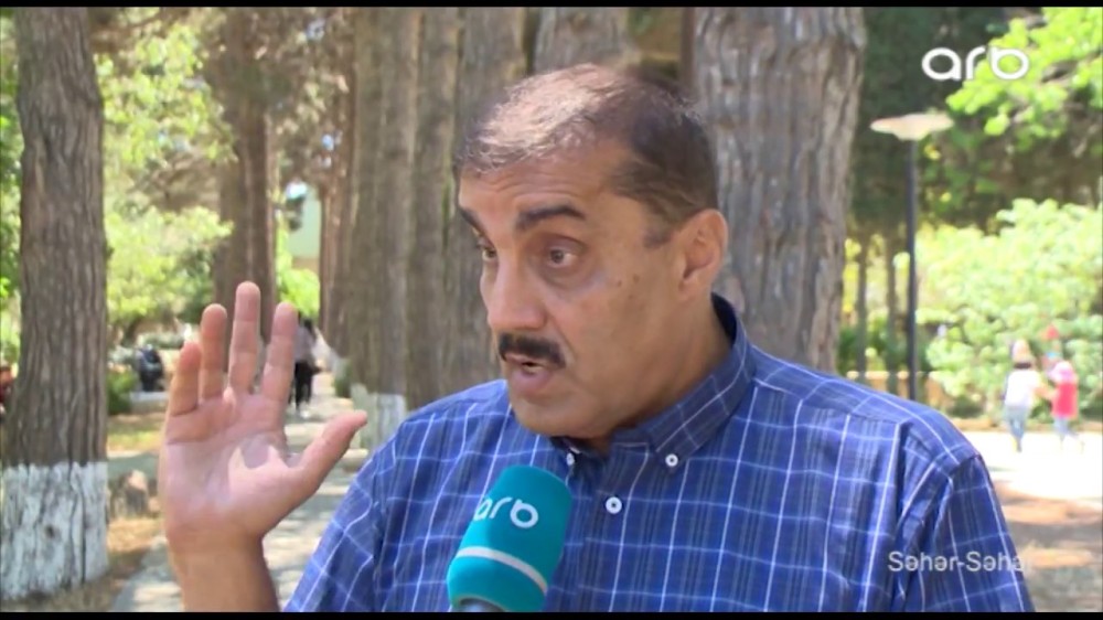 Şoumen Qorxmaz Əlili &ldquo;Azərlotereya&rdquo;nı məhkəməyə verdi - "Dedi ki, sənin bu qədər maaş almağın məni yandırır"