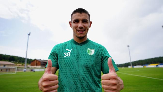 Superliqanın yeni komandası bolqar futbolçu ilə müqavilə bağlayıb - "Tam hazıram"