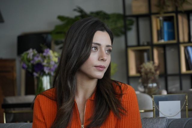 Aktrisa serialdan ayrılma xəbərini təkzib etdi: "Elə şey yoxdur"