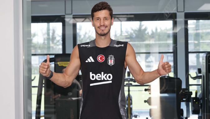 "Beşiktaş"lı Salih Uçan: "Super Kuboku qazanmaq istəyirik"