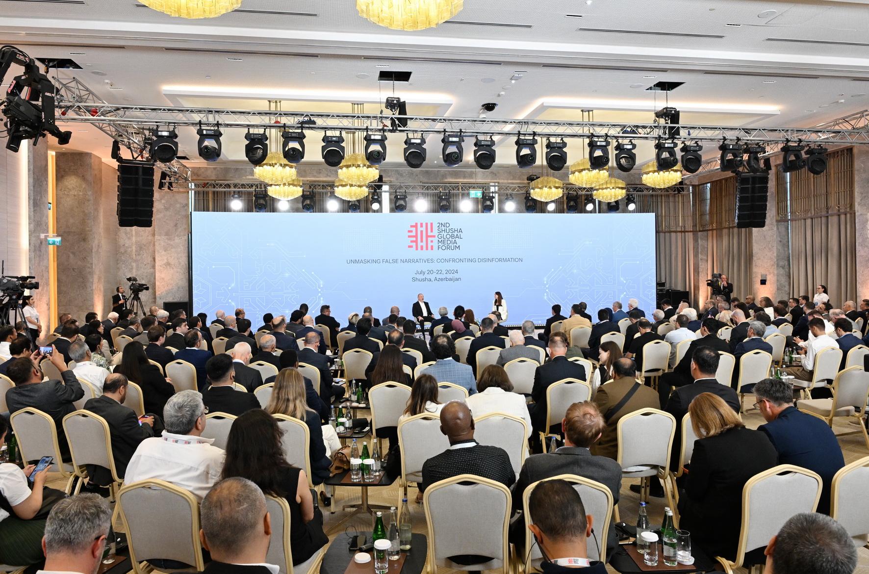 İLHAM ƏLİYEV ŞUŞA QLOBAL MEDİA FORUMUNDA: Prezident sualları cavablandırdı, mühüm mesajlar verdi - VİDEO, FOTOLAR (YENİLƏNİB)