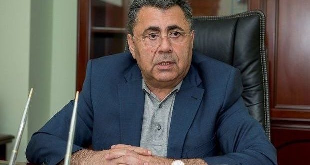 Şeyxin qardaşı: "...qardaşımın Mehdiyevlə əlaqəsi olub" - "Bir oğlumun yüksək rütbəsi var, nəvəm "Həmkarlar"da sektor müdiridir"