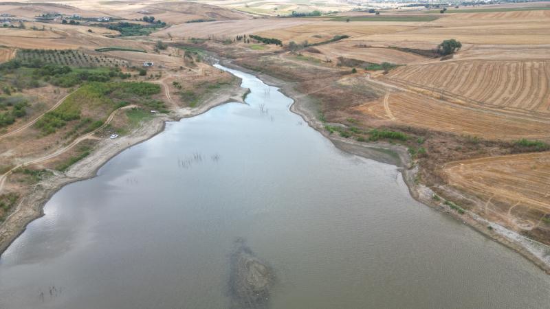 Türkiyədə bir rayonu&nbsp;içməli su ilə təmin edən göl sürətlə quruyur