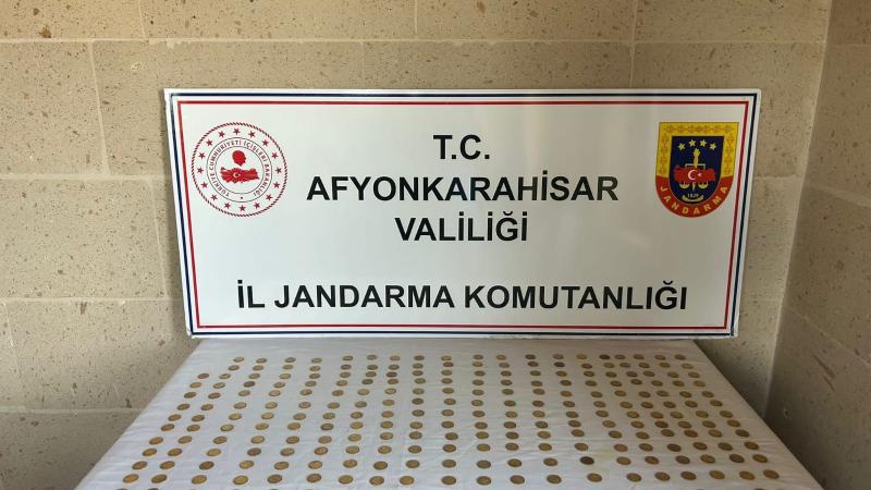 Türkiyədə 299 tarixi sikkə ələ keçirilib