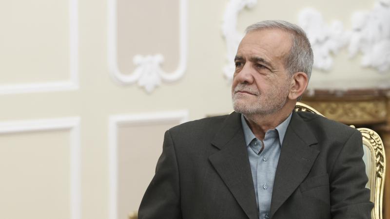 İran prezidenti Azərbaycana gəlir