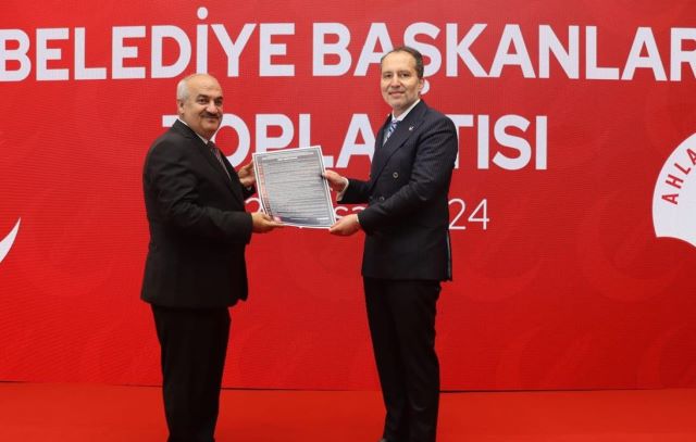 Fatih Ərbakanın&nbsp;partiyasında istefalar başlayıb