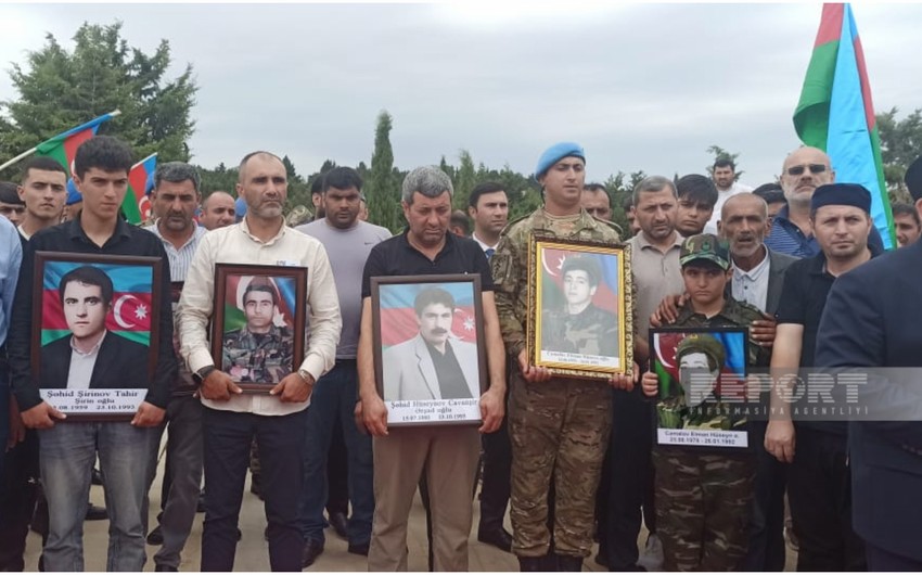4&nbsp;şəhid Mehdiabadda&nbsp;Şəhidlər xiyabanında dəfn olunub
