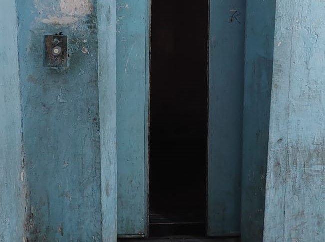 Bakıda lift xaosu: 70 ailəni gözləyən faciə və iki nazirliyin biganəliyi - FOTO
