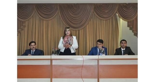 İcra başçısının xanım müavini vəzifədən azad olunub