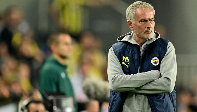 Jose Mourinyo: "Oyunu uduzmağımız mümkün deyildi"