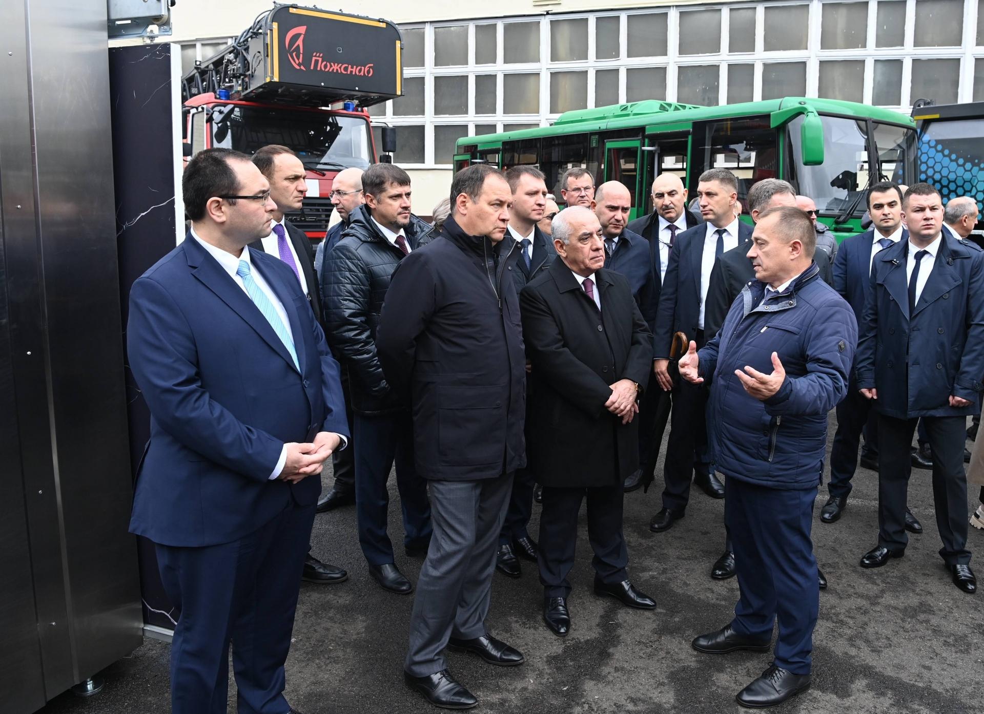 Əli Əsədov Belarusda&nbsp;zavoda baş çəkib - FOTOLAR