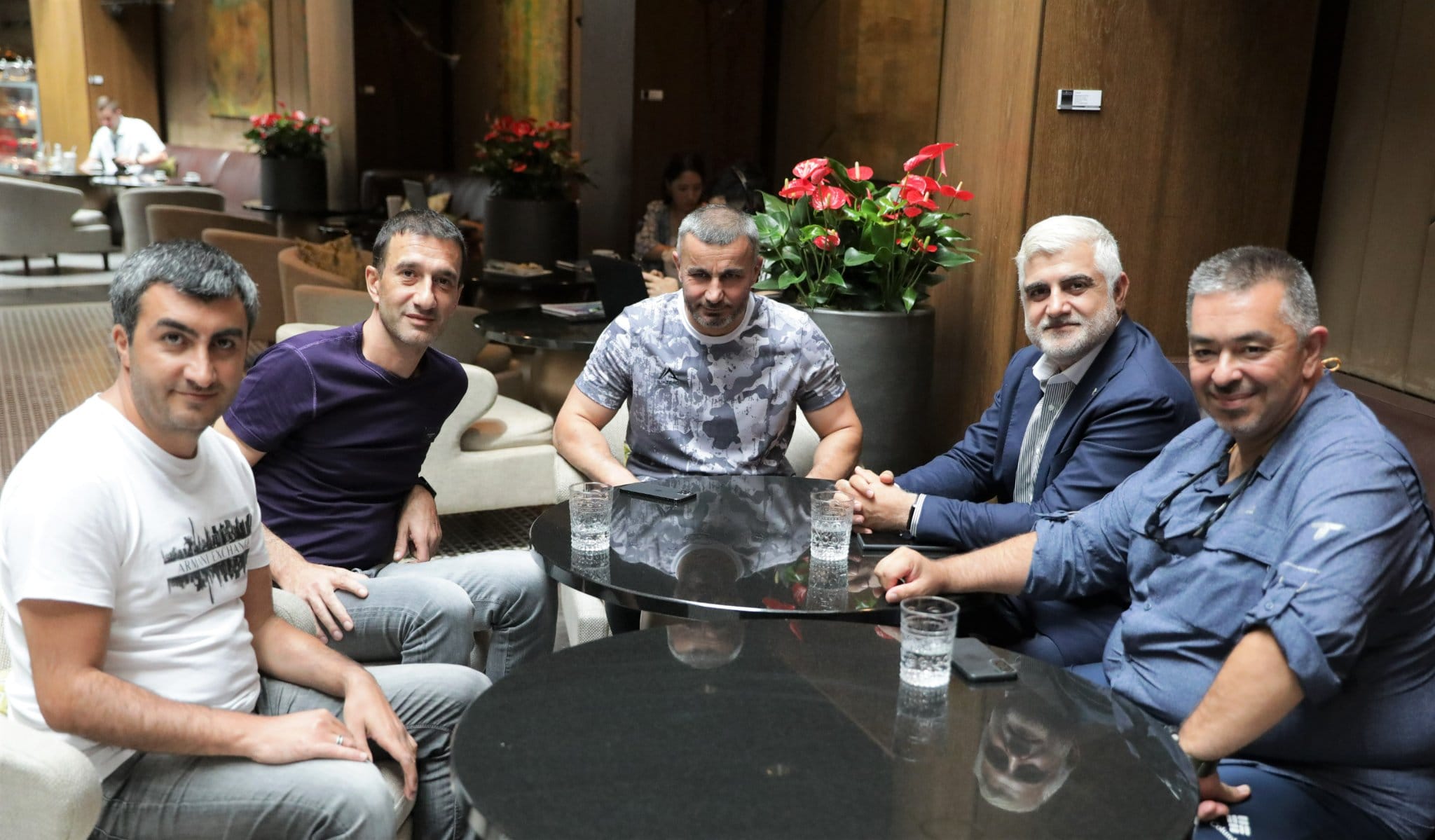 "Qarabağ"ın adını daha "Azərsun FK" qoysunlar!" - Xalq "Qarabağ"a əvvəlki dəstəyi niyə vermir?