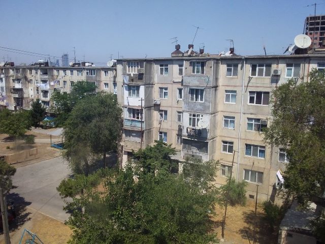 "Füzuli rayon sakini 1999-dan evimin qapısını sındıraraq zəbt edib" - Məhkəmə qərarı niyə icra edilmir?