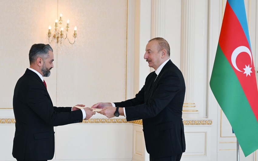 Prezident İlham Əliyev yeni səfirlərin etimadnamələrini qəbul edib - FOTOLAR (YENİLƏNİB)