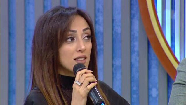 Müğənni Ofelya Şabanovanın canlı efirdə ürəyi gedib - VİDEO