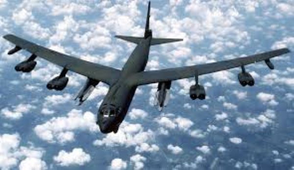 ABŞ-ın dəhşət saçan B-52 &nbsp;bombardmançıları Suriya və İraq səmasında - FOTOLAR