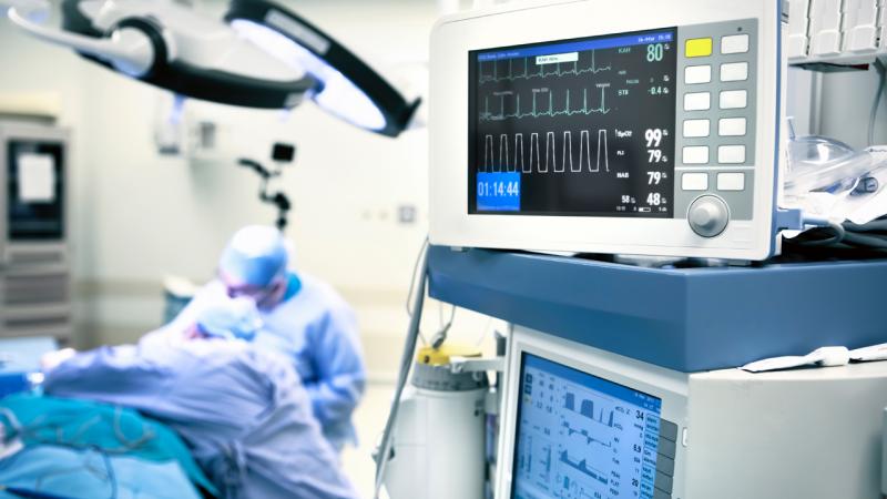 Plastik cərrahiyyə: icazə verilən əməliyyatların siyahısı təsdiqlənib -&nbsp; SİYAHI