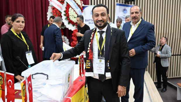 Klub prezidenti istefa verib - Türkiyədə