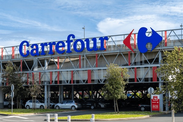 Boykotun təsiri: "Carrefour" bütün mağazalarını bağlayır