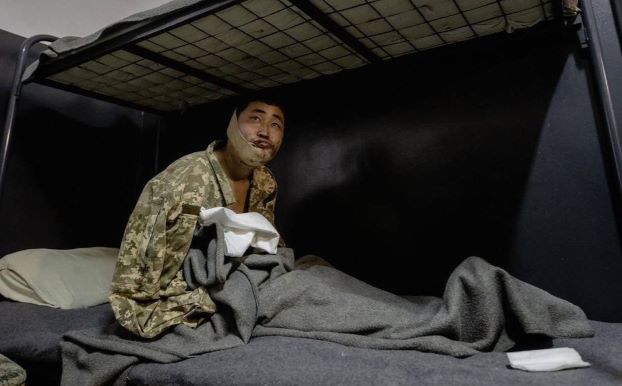Ukrayna hərbçiləri Şimali Koreya əsgərlərini əsir götürüb