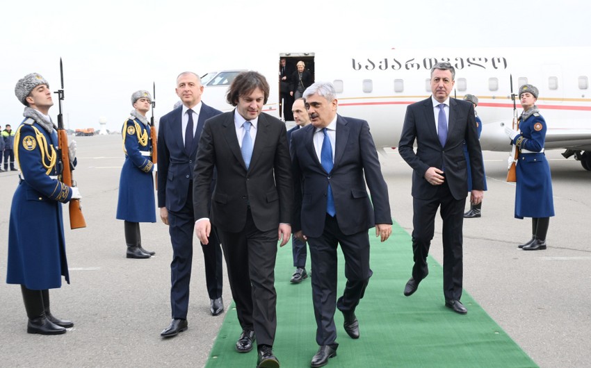 Gürcüstanın Baş nazirini&nbsp;Azərbaycanda Samir Şərifov qarşıladı - FOTO