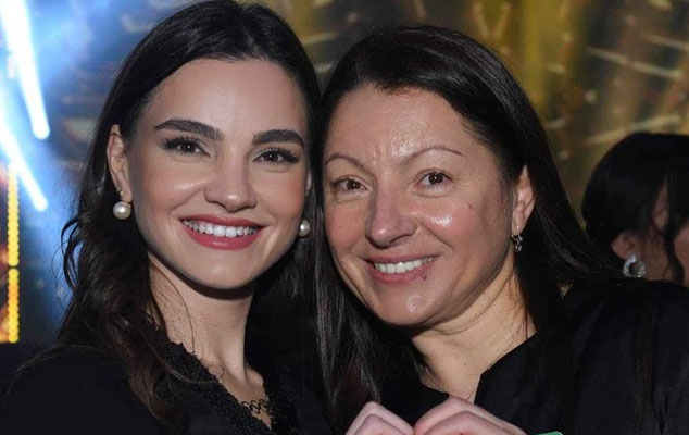 VƏZİFƏDƏN ÇIXARILAN XANIM NAZİR MÜAVİNİNİN QIZI DA CƏZA ALIB - Şok iddialar var (FOTOLAR)