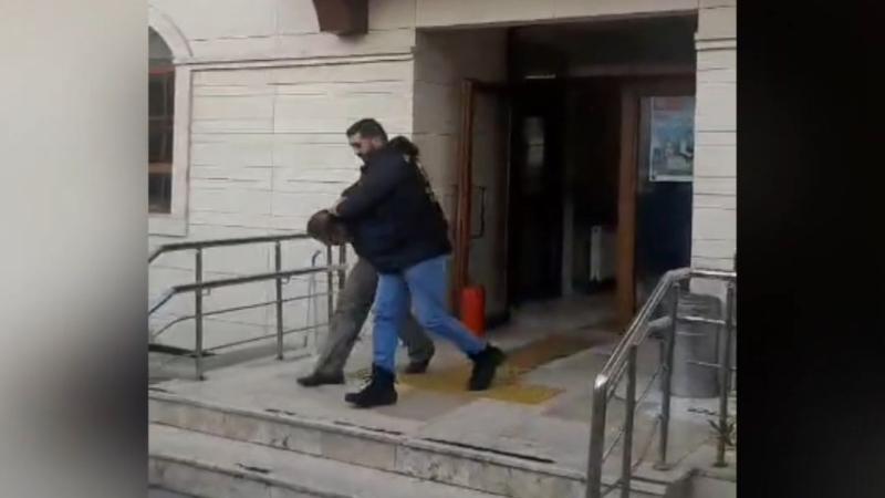İstanbulda saxta polis tutulub - Təfərrüat + FOTO