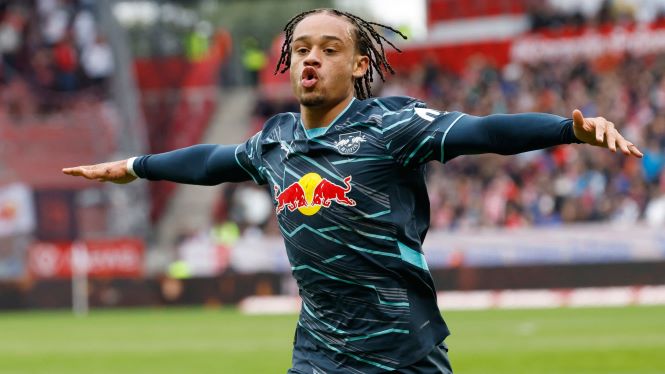 "Leyptsiq" Xavi Simonsunu transfer edib - 5 ilə 81 milyon avro ödəniləcək
