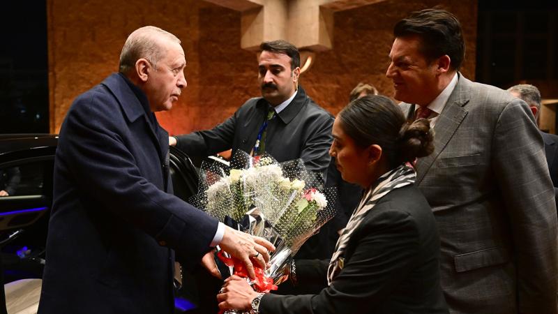 Ərdoğan böyük heyətlə Pakistanda - Yeni sənədlər imzalanacaq