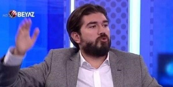 Türkiyəli şərhçi 3 ilədək həbs təhlükəsiylə üzləşib - İttiham aktı elan olunub