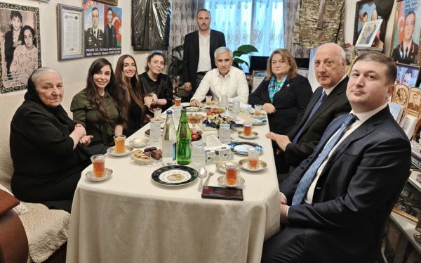 Leyla Əliyeva və Arzu Əliyeva Polad Həşimovun evində - FOTOLAR