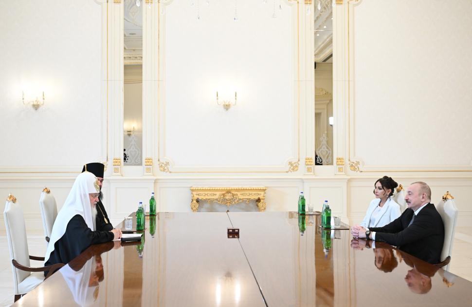 İlham Əliyev Patriarx Kirill İlə görüşüb - Mehriban Əliyevaya I dərəcəli &ldquo;Müqəddəs Knyaginya Olqa&rdquo; ordeni verildi + FOTOLAR