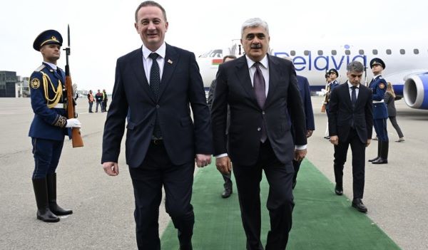 Belarus Baş naziri Azərbaycanda belə qarşılandı