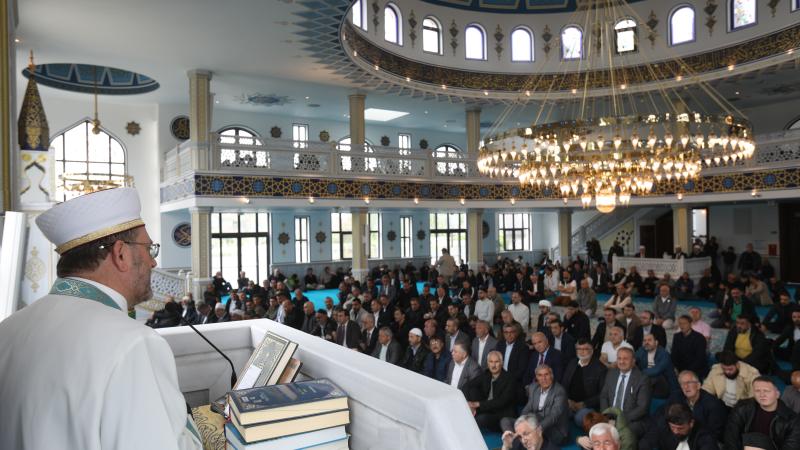 Fransada Eyüp Sultan məscidi açılıb - 3 min nəfərlik... +&nbsp;FOTO