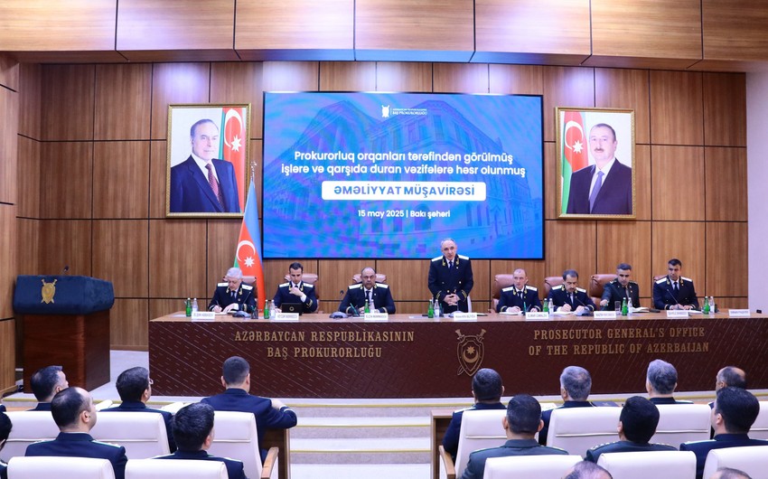 Kamran Əliyev&nbsp;prokurorları topladı - Müşavirə