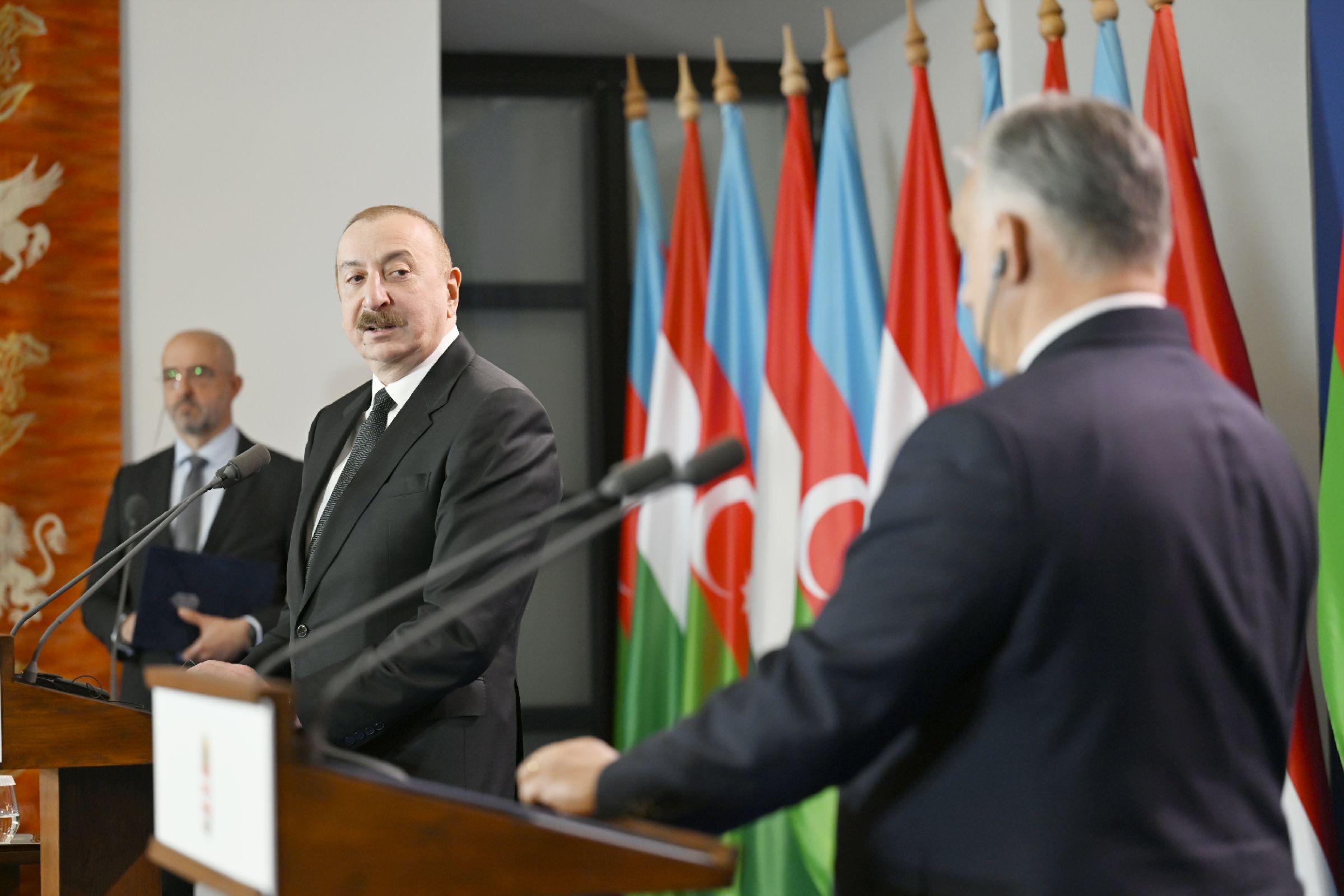 İlham Əliyev&nbsp;Macarıstanda: "Ermənistan gec-tez bu şərtlərlə razılaşacaq" - Birgə bəyanat + FOTOLAR (YENİLƏNİB)