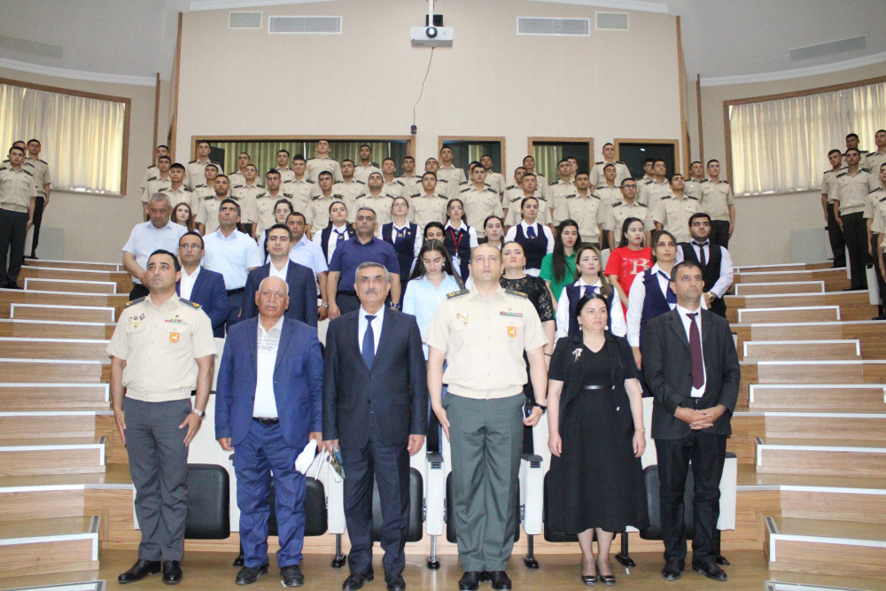 &nbsp;Əli Cabbarovun &ldquo;Zəngəzura salam olsun&rdquo; kitabının təqdimatı keçirilib -&nbsp;FOTOLAR&nbsp;