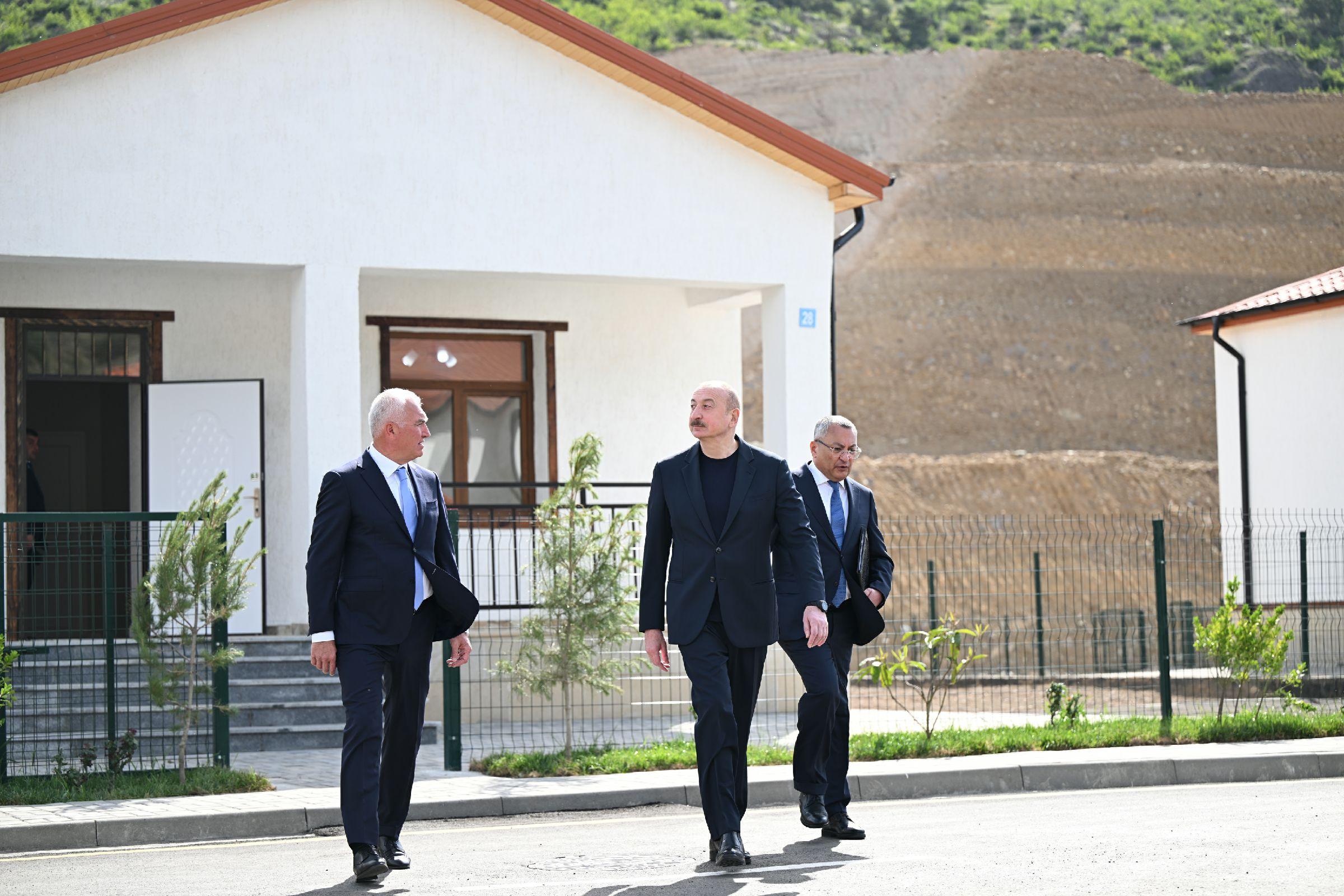 Prezident&nbsp;İlham Əliyev Laçında - FOTOLAR (YENİLƏNİB)