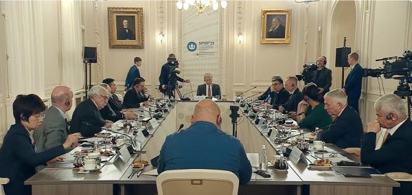 Putin: "Bu məsələ lham Əliyev tərəfindən qaldırılıb və mən..." - "Geridönməz proseslərin qarşısını almaq üçün bütün tədbirləri görmək lazımdır"