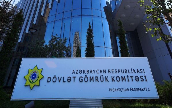 GÖMRÜKÇÜLƏRİN CİNAYƏT İŞİ MƏHKƏMƏYƏ GÖNDƏRİLDİ