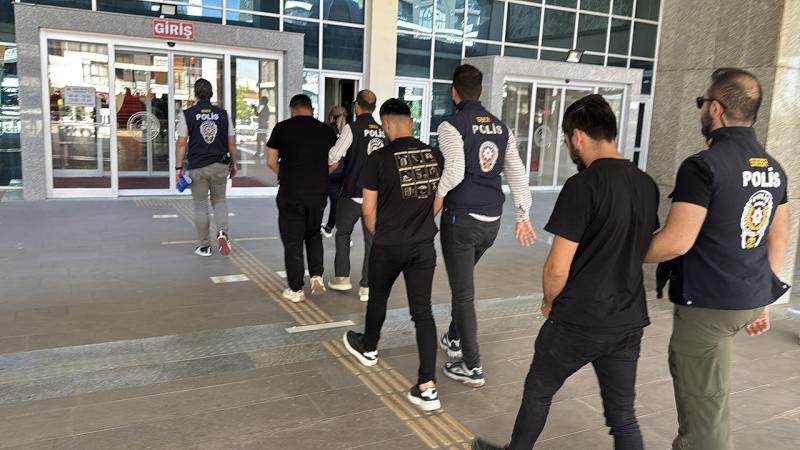 Türkiyədə kriminal dəstələrə qarşı əməliyyat: 41 nəfər saxlanılıb
