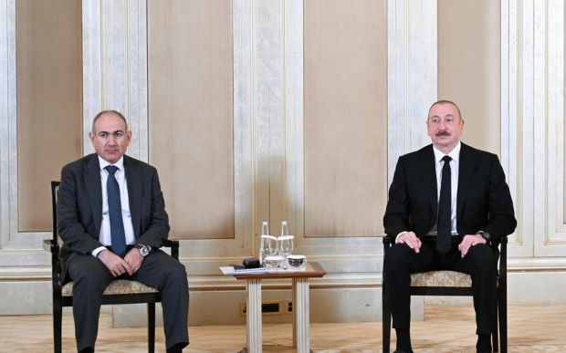 Əliyev -&nbsp;Paşinyan görüşü: vasitəçisiz müzakirə və... - TƏHLİL