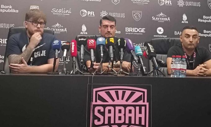 UEFA-nın çətiri altında Bakıda beynəlxalq qalmaqal: özü ispan, bürcü qoç, klubu xorvat, arvadı rus... - VİDEO