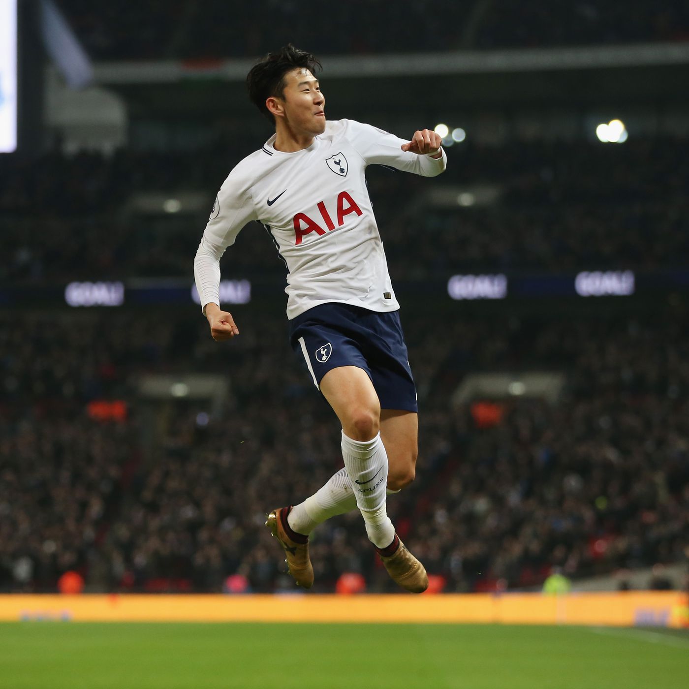 Heung-Min Son "Los Anceles" klubu ilə rəsmi müqavilə imzaladı