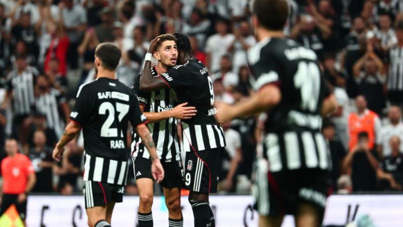 "Beşiktaş" oyunçusunu icarəyə verdi