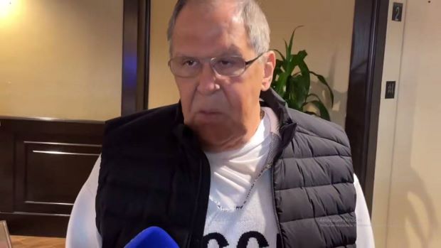 Lavrov "СССР"&nbsp;yazılı köynəklə Alyaskada&nbsp;- VİDEO