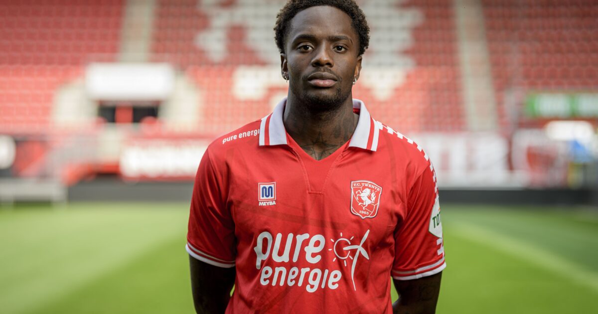 "Sivasspor" oyunçusu ilə yollarını ayırıb
