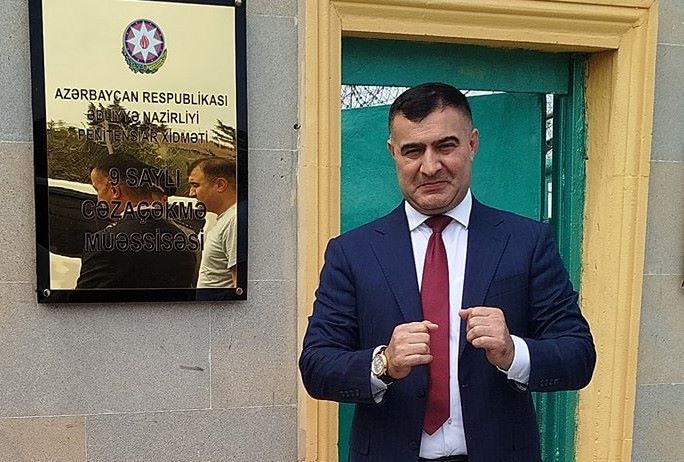Adəm Məmmədov azadlığa buraxılıb - FOTOLAR